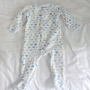 MAGNETIC ME Sleep and Play. Airplane Pattern. Size 6-9 Months.